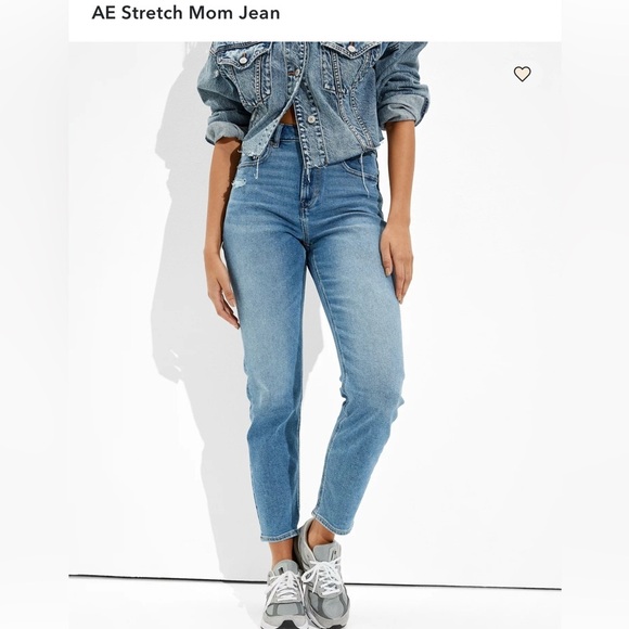 American Eagle Outfitters Denim - American Eagle stretch denim mom jeans casual everyday straight leg size 8 reg
